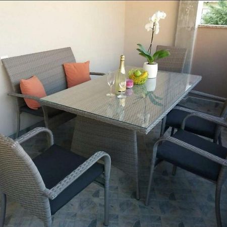 زادار Marijo&Tina Apartment المظهر الخارجي الصورة