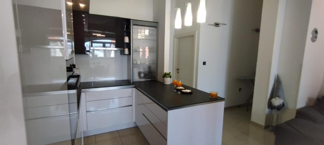 زادار Marijo&Tina Apartment المظهر الخارجي الصورة